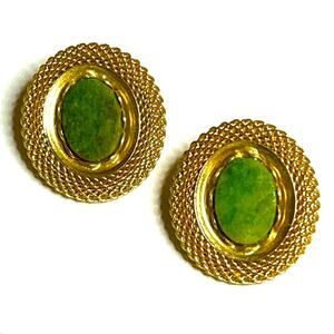 Clip Earrings Green Aventurine Jade Gold Vtg Estate Jewelry O30
